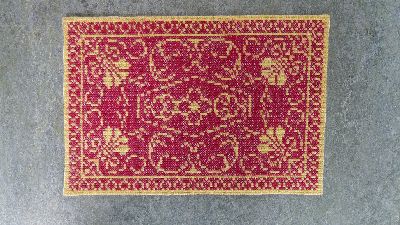 Rood vloerkleed
