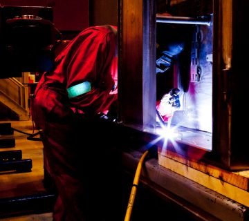 Veiligheid voorop: prioriteiten bij het lasersnijproces